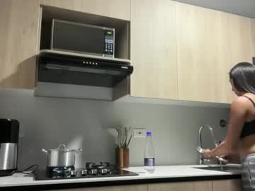 camiliakxoxo's chat room