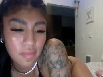 pretty_girl828687's chat room