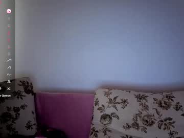 _just_a_simple_girl's chat room