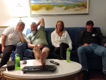 curiouscouple3143's chat room