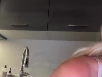 dreamyylilah's chat room