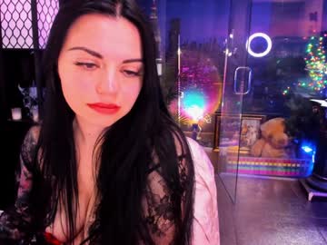 alma_pearl's chat room