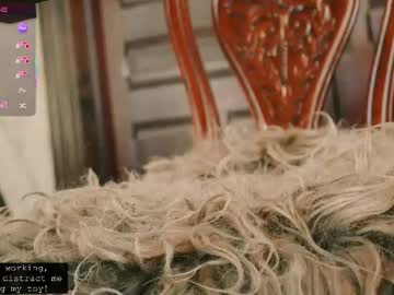 thecamwoman's chat room