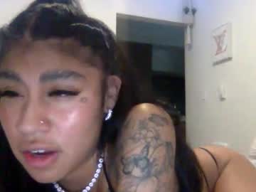 pretty_girl828687's chat room