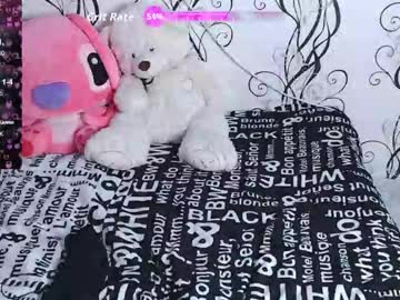 angelaroyy's chat room