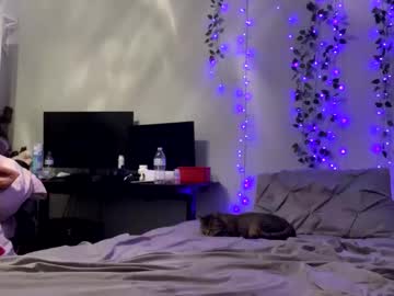 laylakutiex's chat room