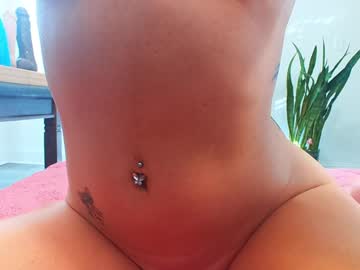 khloeexoxo's chat room