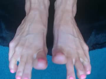 kimberlyfaysantana's chat room