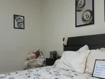 scarletterose_504259's chat room