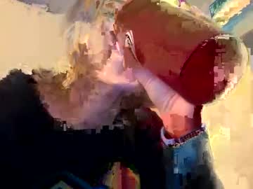 britneycherry08's chat room