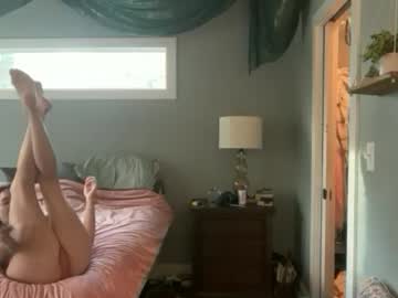 bendlikebecks's chat room