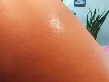 khloeexoxo's chat room