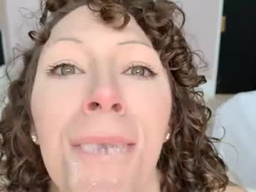 angelbabyphoebe's chat room