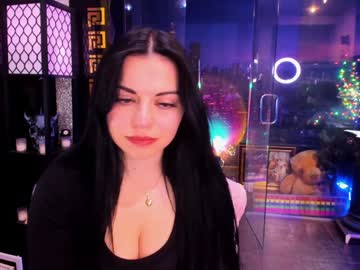 alma_pearl's chat room