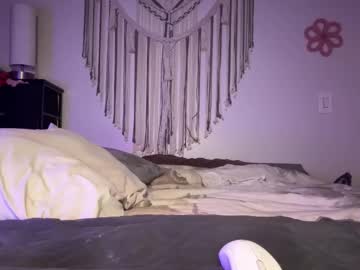 maemariposa's chat room