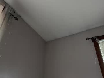 minahoneyy38's chat room