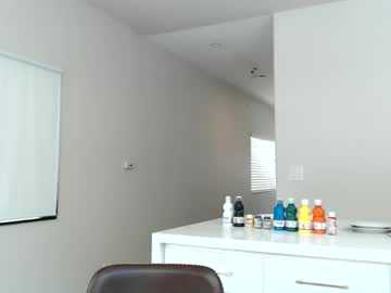 chloeecavalli's chat room