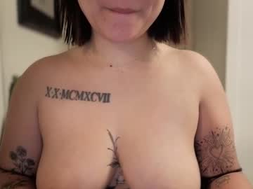 oohhellothere's chat room