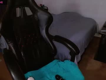 jtripled's chat room