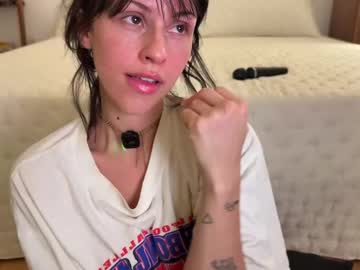 harlow_xo's chat room