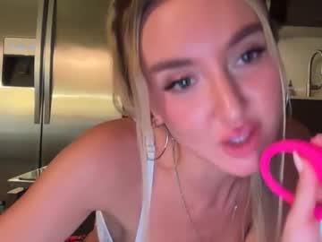 dreamyylilah's chat room