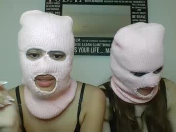 twogirlslove's chat room