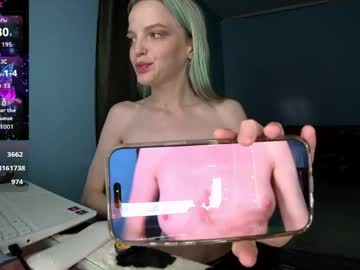 dadwouldbeproud1's chat room