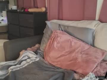 ava_west's chat room