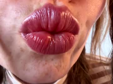 emersoncane's chat room