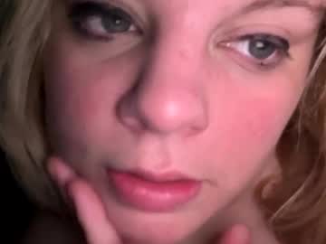 sweetlisa92's chat room