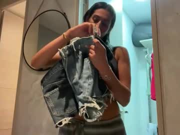 camiliakxoxo's chat room