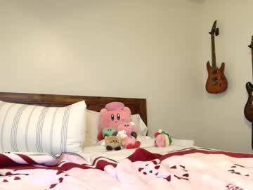 ashleyyylove13's chat room