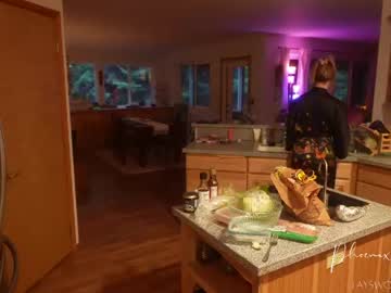 phoenix_taylor's chat room