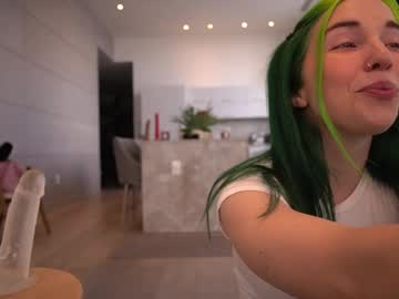 bailey_eilish's chat room