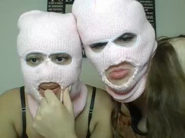 twogirlslove's chat room