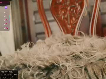 thecamwoman's chat room