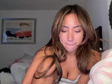 dollyrhodesss's chat room