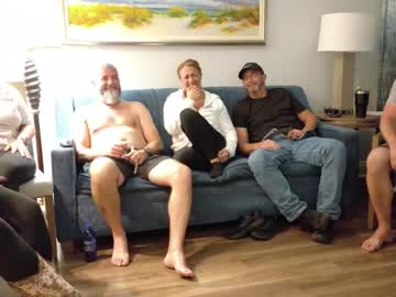 curiouscouple3143's chat room