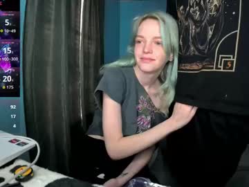 dadwouldbeproud1's chat room