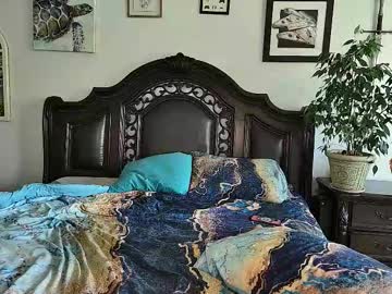 pussylix3's chat room