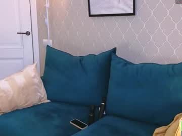 2mamacitas's chat room