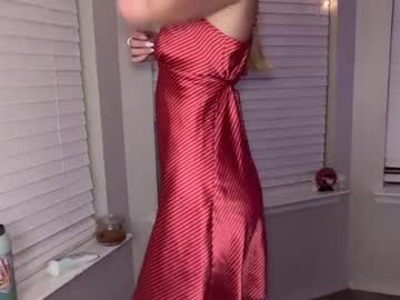 elliee81's chat room