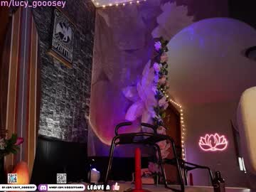 lucy_gooosey's chat room