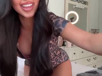 itsariajackson's chat room