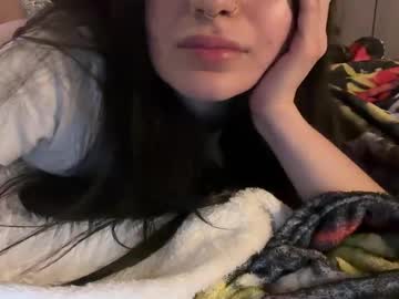 minniekittieee's chat room