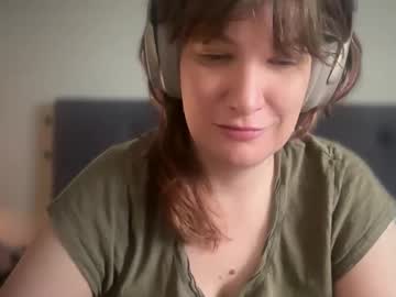 mossy_mommy's chat room