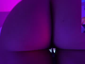 finleyfae's chat room