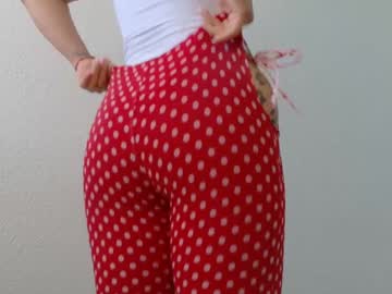 theislandgirl's chat room