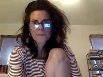 sweetriddance's chat room