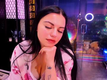 alma_pearl's chat room